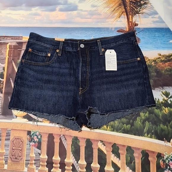 Levi's 501 Denim Button Jean Shorts‎ 32 NWT - Picture 1 of 7